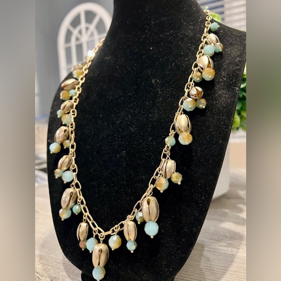 Vintage set features blue and gold with ab and iridescent quiet bling-stunning!! - Picture 4 of 9